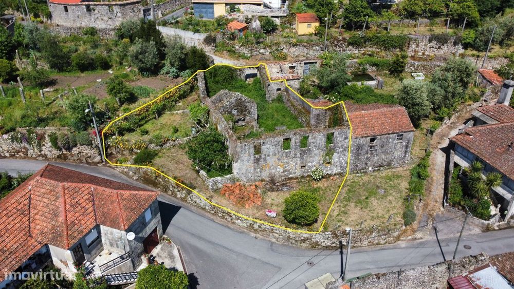 Moradia p/reconstrução – Vouzela