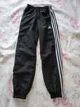 Spodnie chłopięce Adidas 140