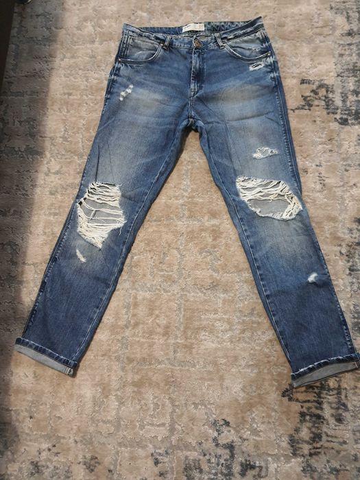 Продам джинсы женские ZARA