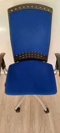 Fotel biurowy /obrotowy / sitag super komfort dla wymagających/UŻYWA