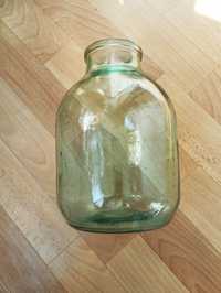 Стеклянные бутыля для консервации разного литража.