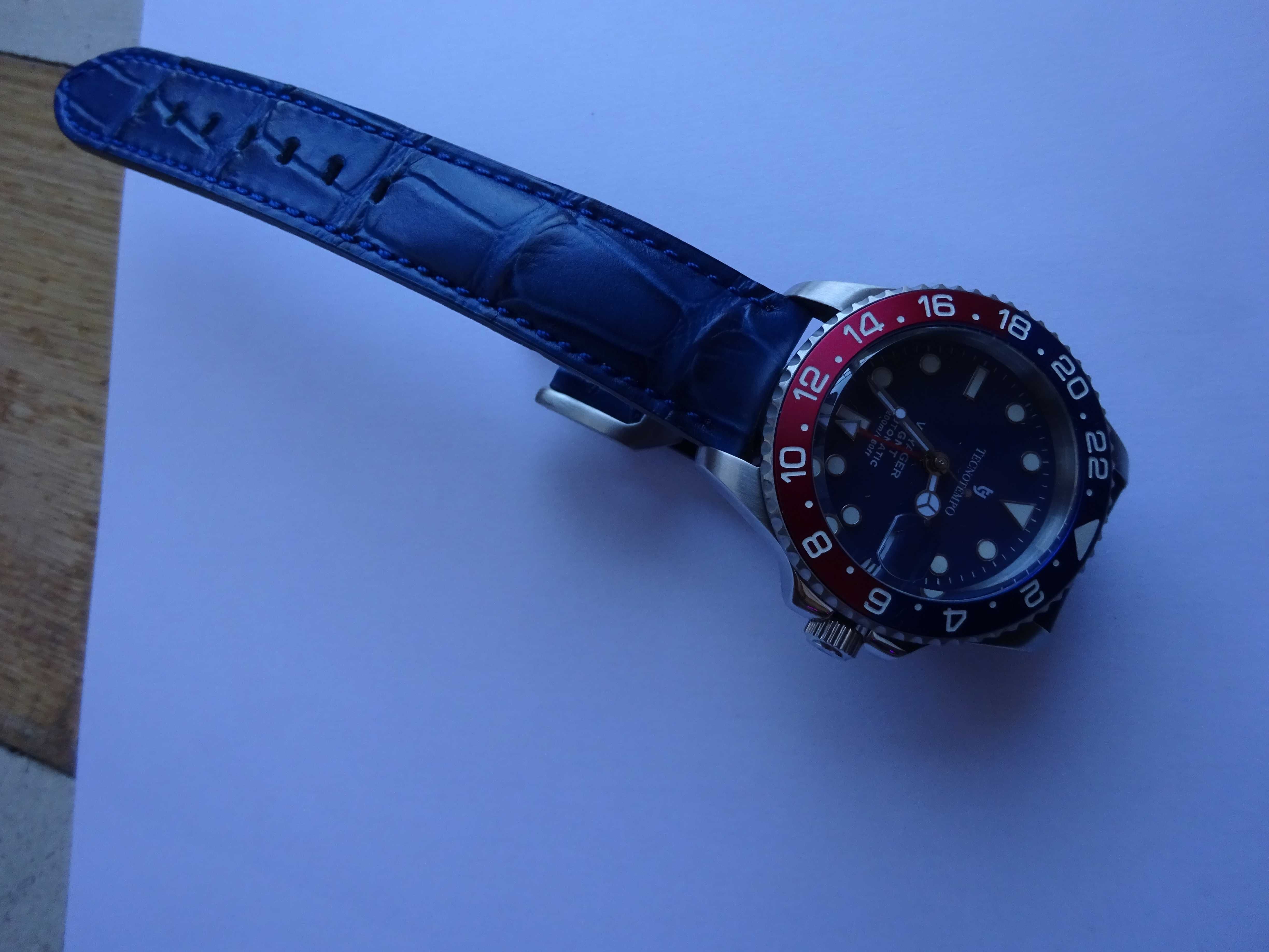 Relógio Tecnotempo GMT Voyager