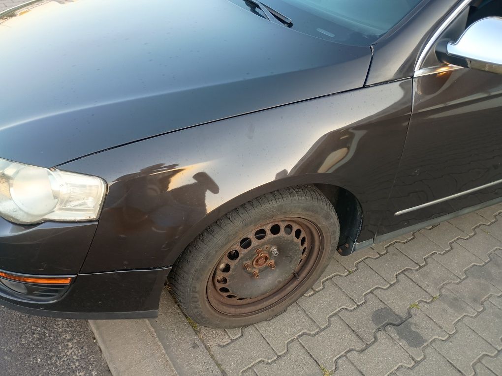 Passat B6 2.0tdi 140km LC8Z . Sprzedam w całości .