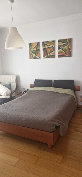Cama de casal + estrado + colchão