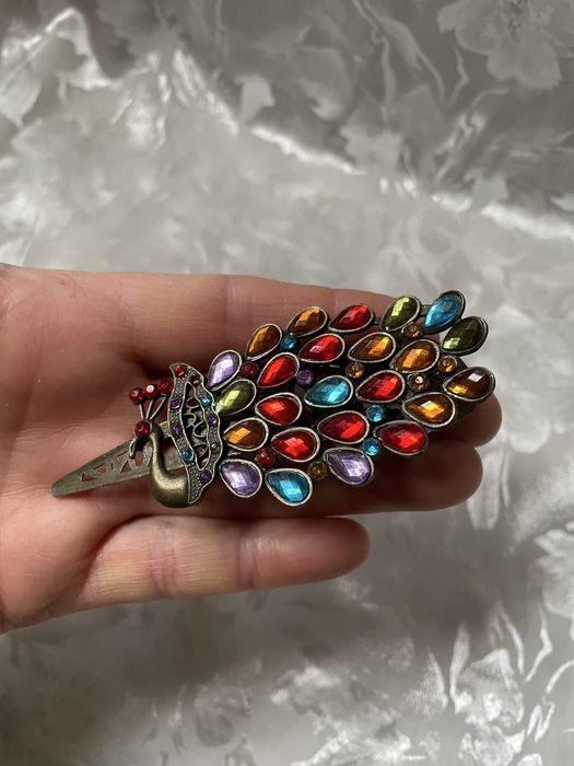 Заколка для волос, одежды