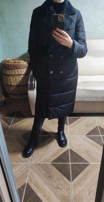 Стильне стьобане демісезонне пальто