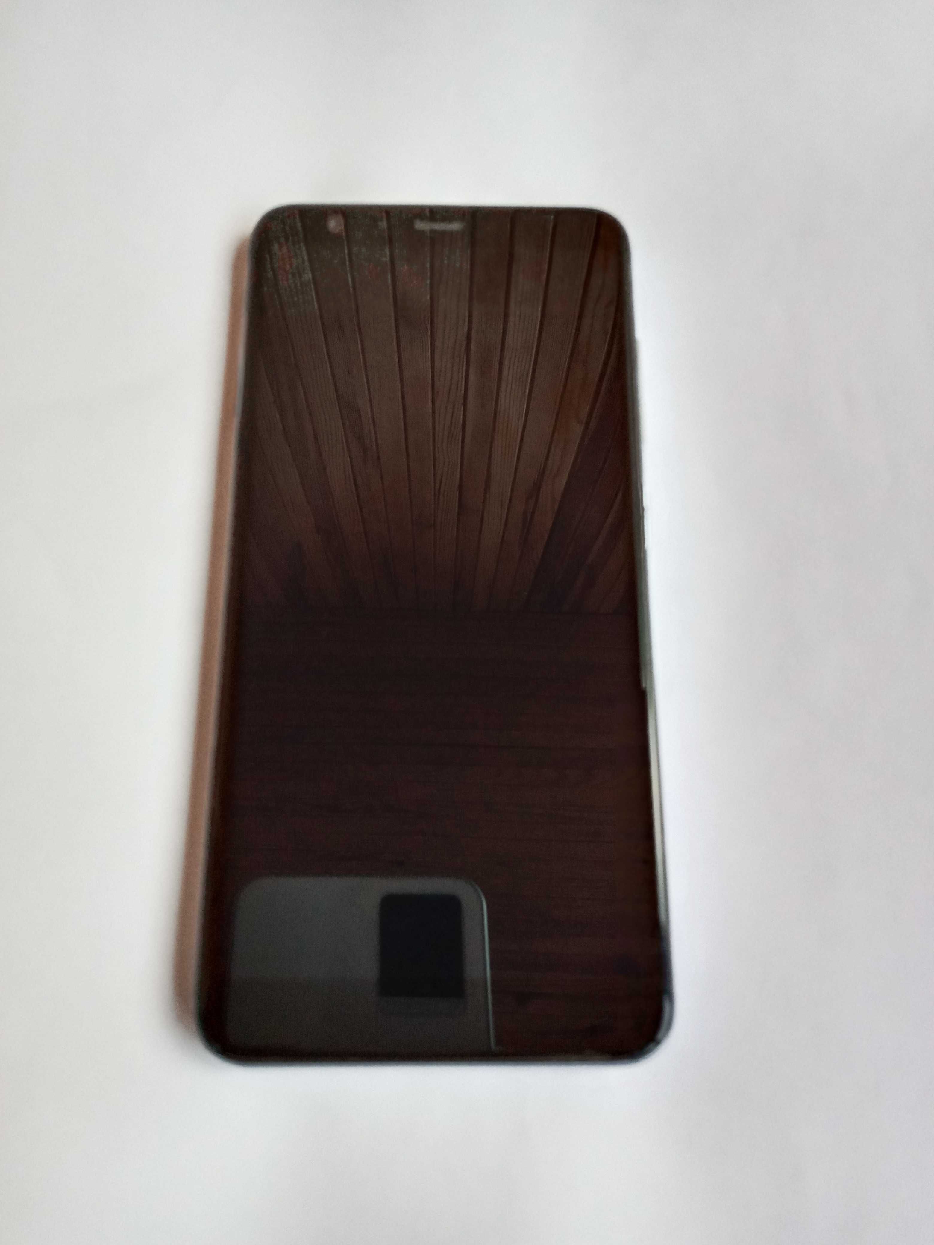 Мобильный телефон Asus ZenFone Max Plus (M1) X018D ZB570TL
