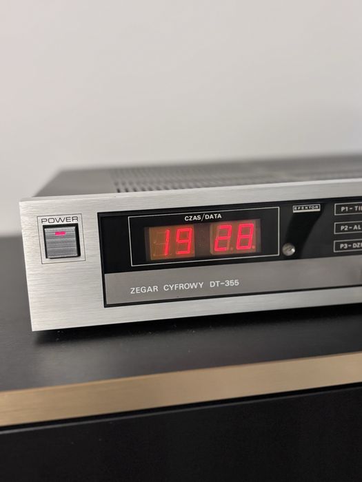 Zegar cyfrowy dt-355 , diora , unitra , efektor