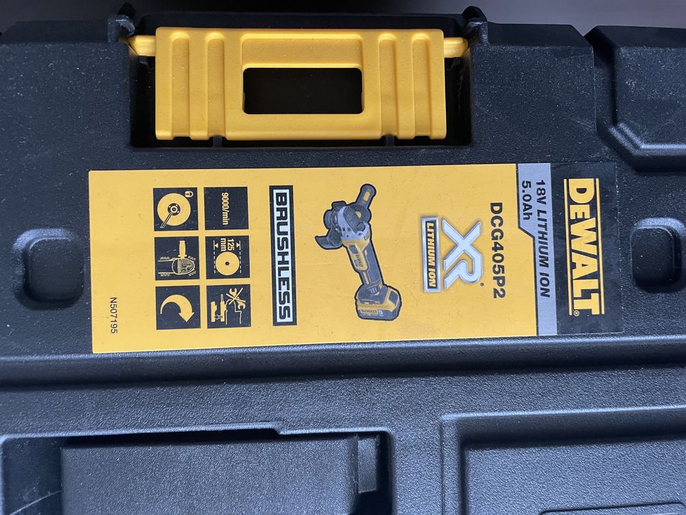 Nowy Dewalt DCG405p2 / 2x akumulator 5ah / ładowarka