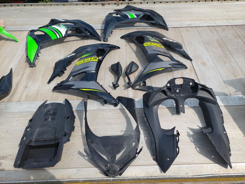 KAWASAKI Z650 NINJA owiewka bok boczek czasza wypełnienie pług