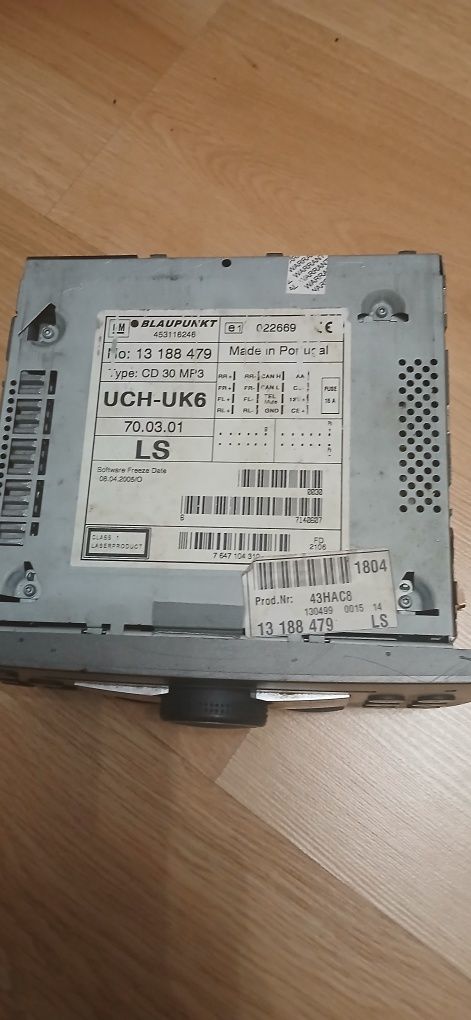 Radio CD 30 Opel  wylogowane