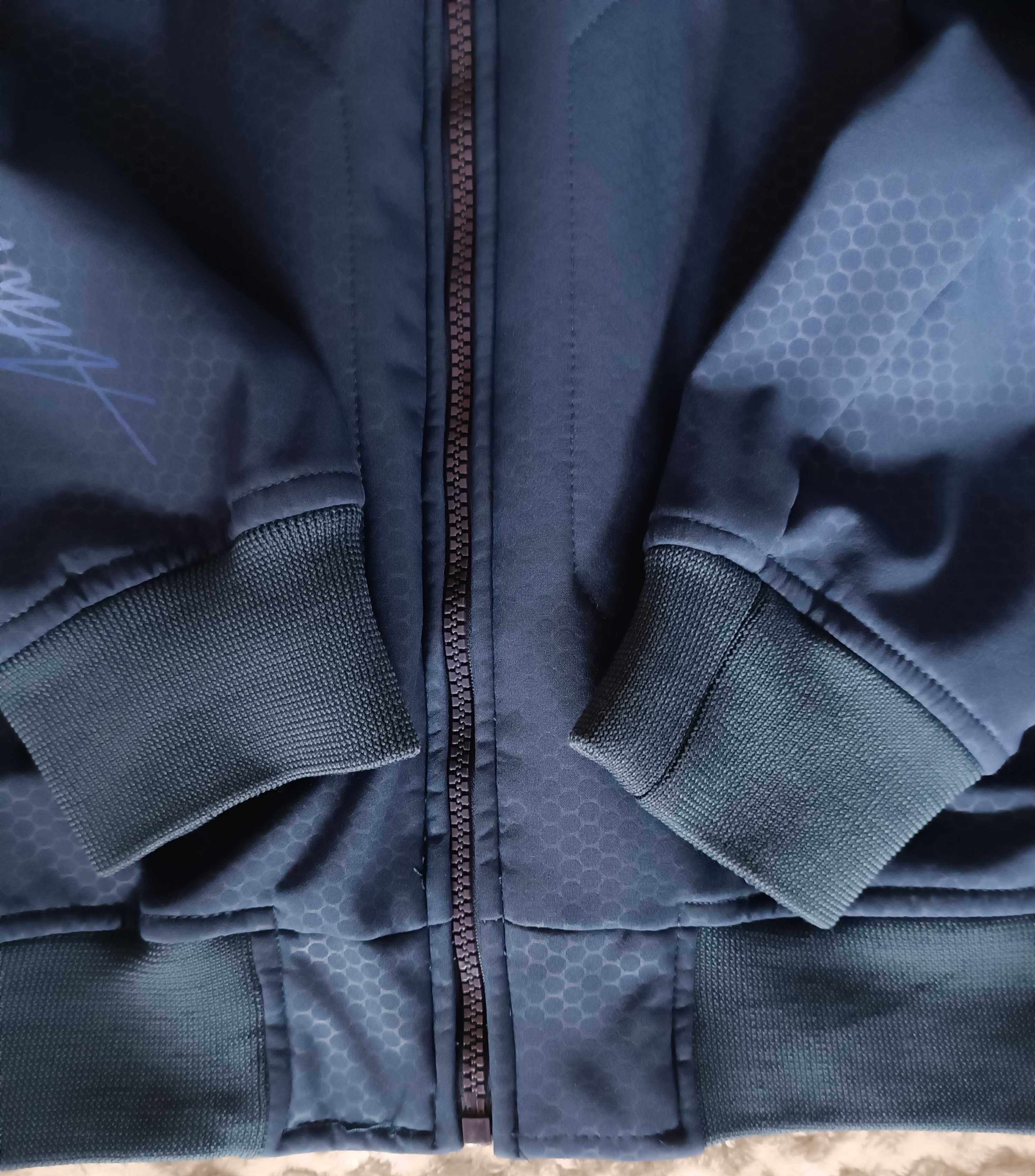 Reserved kurtka wiosenna softshell  r.158