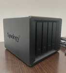 Synology DS418 NAS + 4 HDD 2 TB HARD
