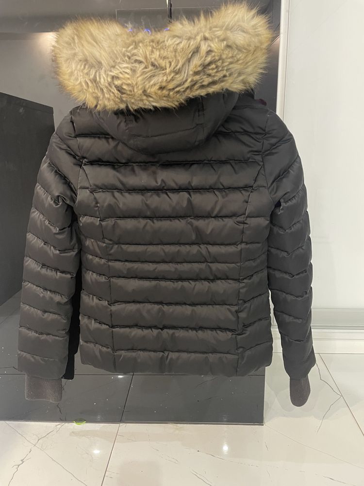 Kurtka damska zimowa Calvin Klein rozmiar xs