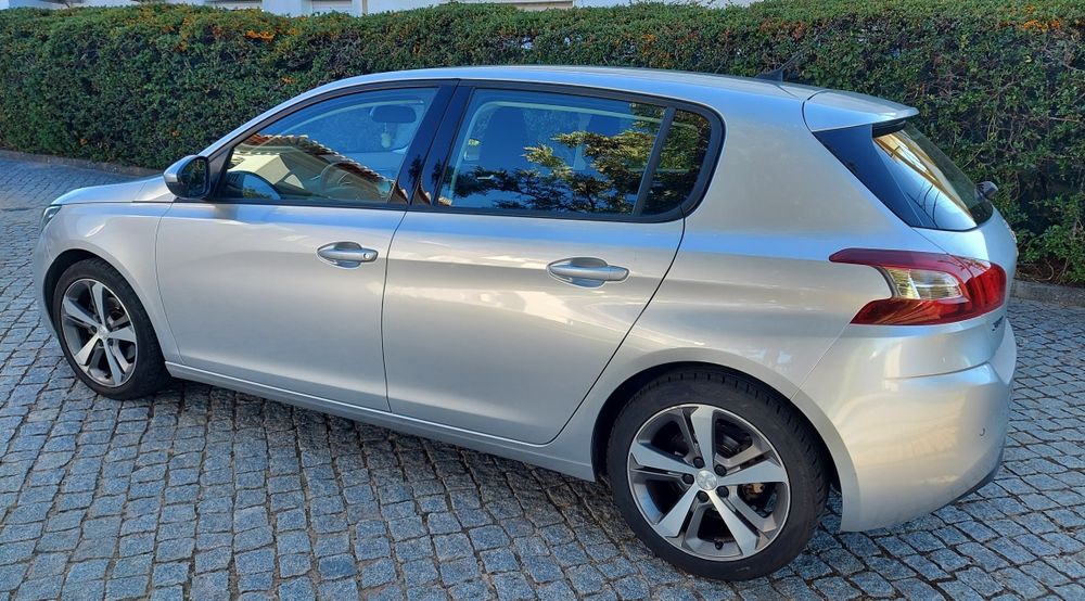 Peugeot 308 1.6HDI Active 17J