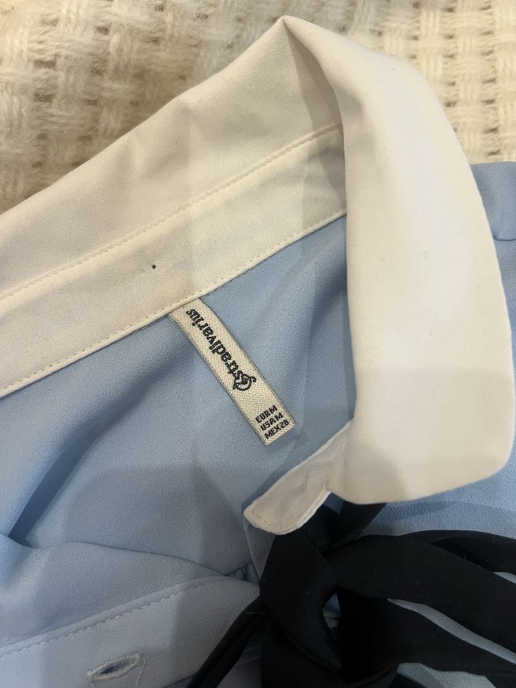 Рубашка голубая stradivarius