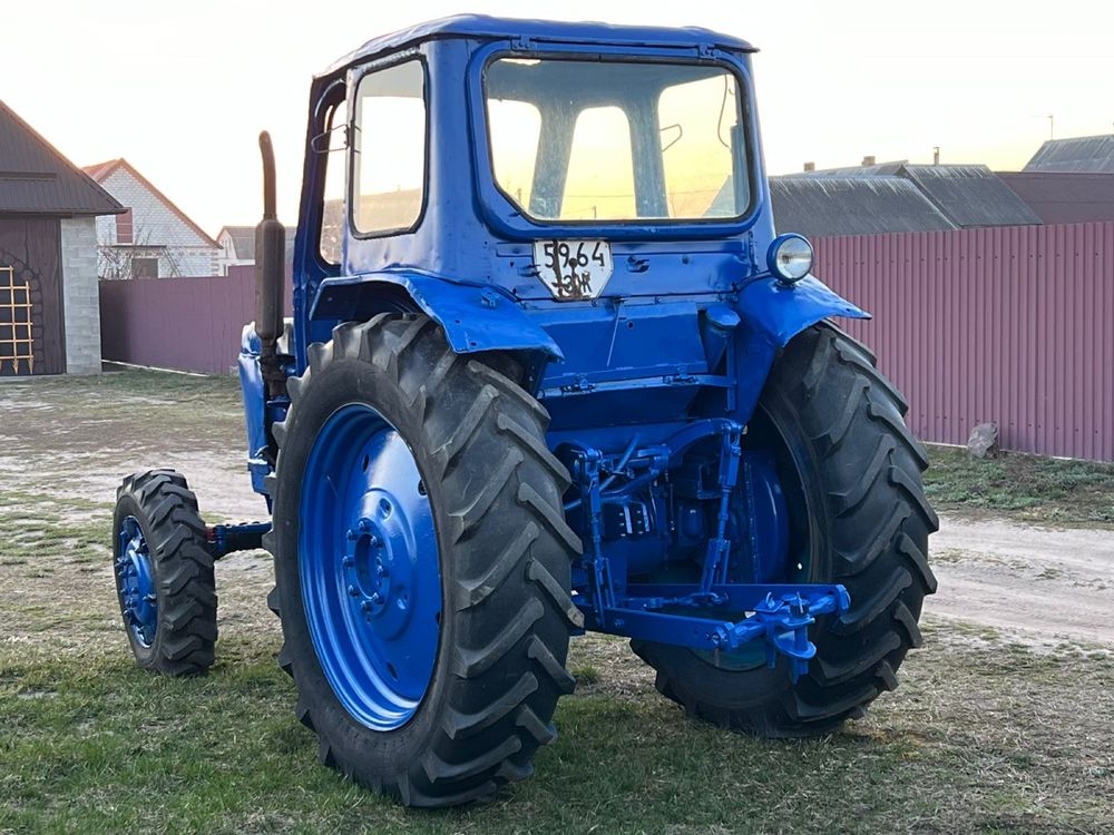 Продам трактор