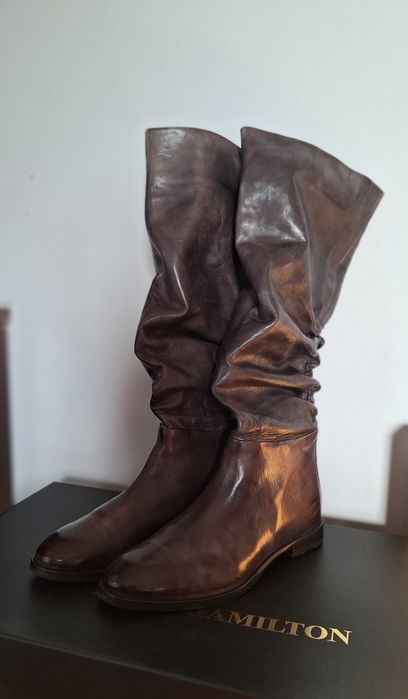 Kozaki Melvin & Hamilton 39