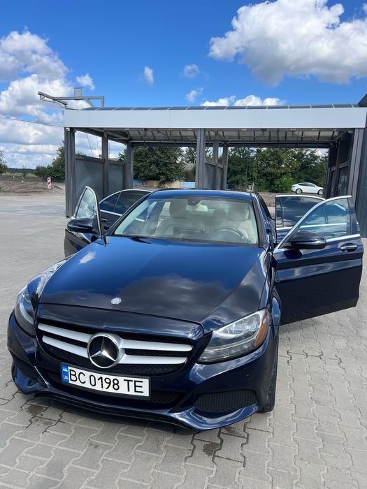 Mercedes C300 2015