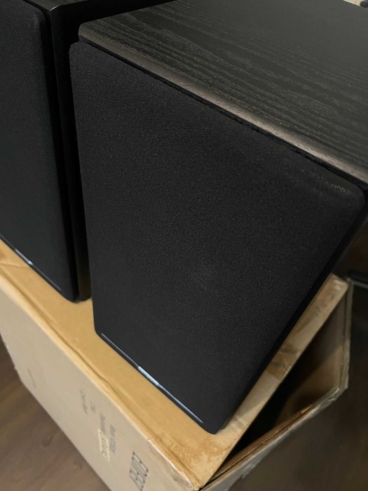 Акустична система Edifier R2750DB