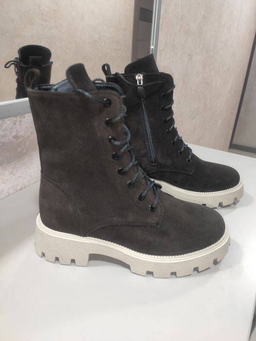 Берцы женские зимние и демисезонные, разные цвета и модели