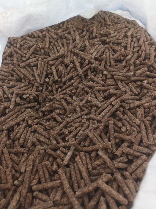 Wysłodki suche 25kg buraczane melasowane od Rolnika Polska Wysyłka