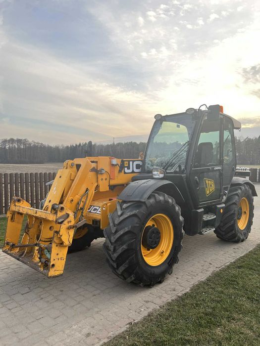 Ładowarka JCB 541-70, 2012 Rok, 5900 mtg, Pneumatyka, Stan Idealny