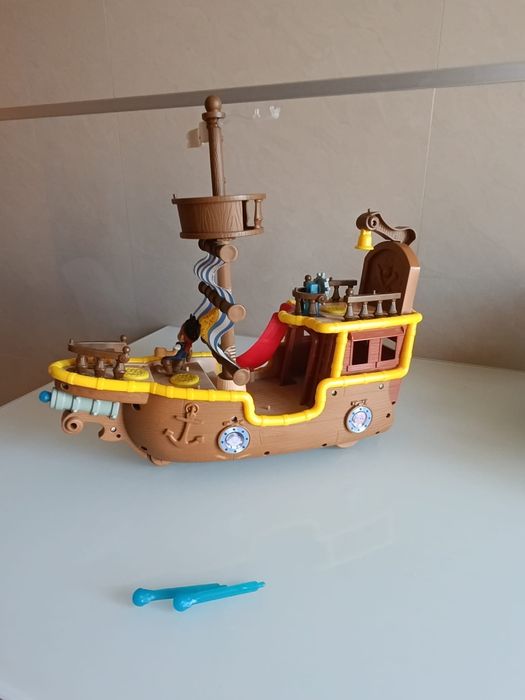 Barco pirata jak