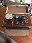 Caixa Equipamento Médico Antiga