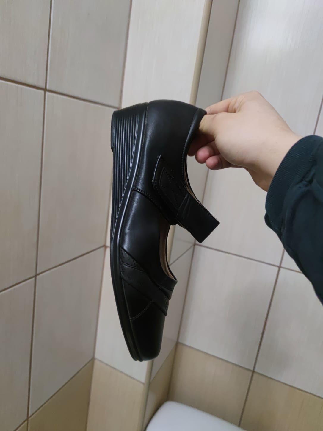 buty damskie 41 czółenka półbuty zapinane na rzepy mokasyny obuwie cza