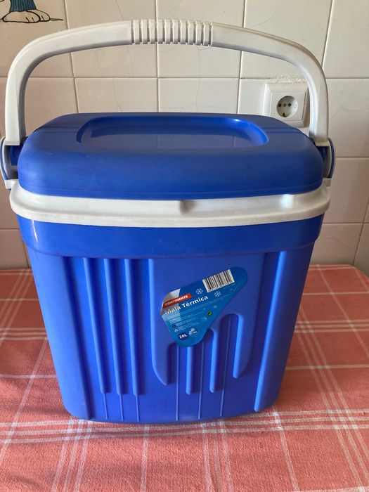 Geleira mala Térmica da marca Continente 20 Litros