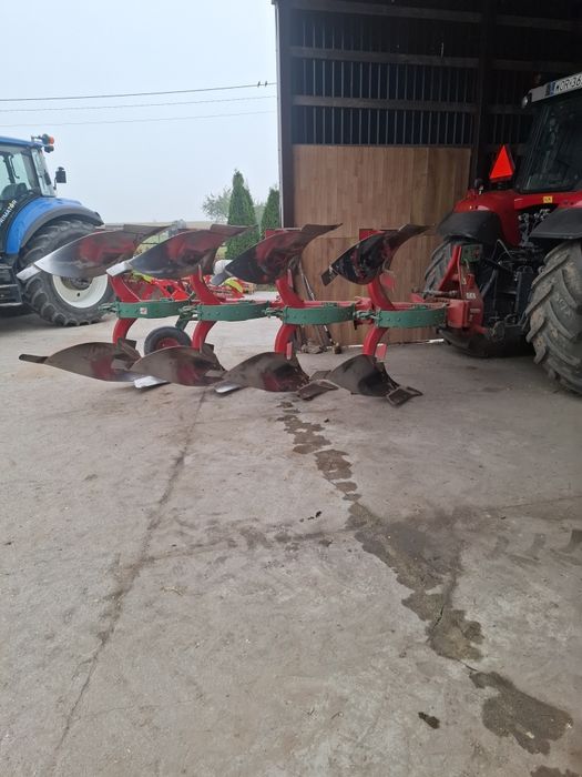 Sprzedam plug 4 skibowy obrotowy kverneland
