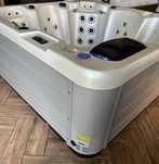 Wanna Spa z hydromasażem jacuzzi,powystawowa 6-osobowa, okazja