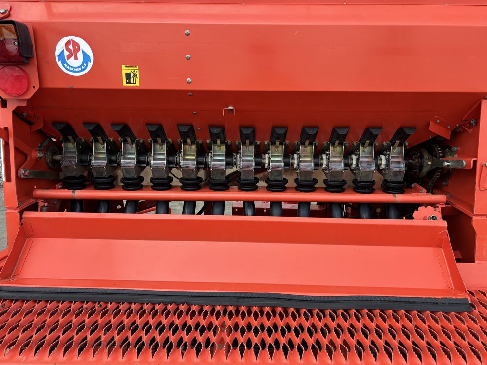 Kuhn integra 3m agregat uprawowo-siewny