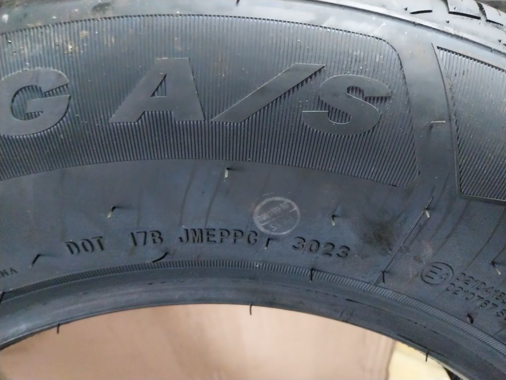 2x215/70R16  Grenlander wielosezon nowe