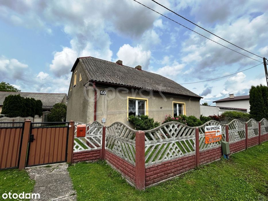 Dom z gruntami rolnymi