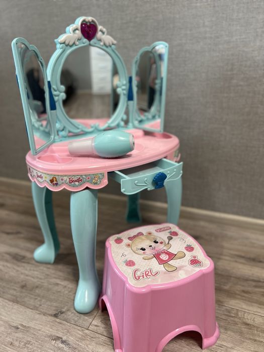 Трюмо ігрове для дівчаток