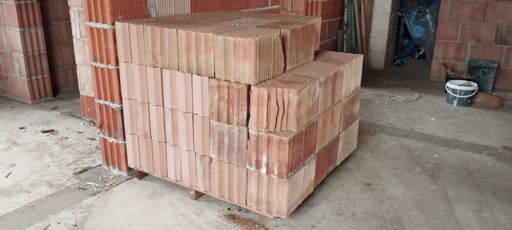 Pustak ceramiczny leier