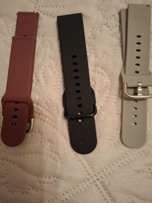 Smartwatch com 4 braceletes