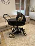 Cybex Priam by Jeremy Scott – Wings Edition