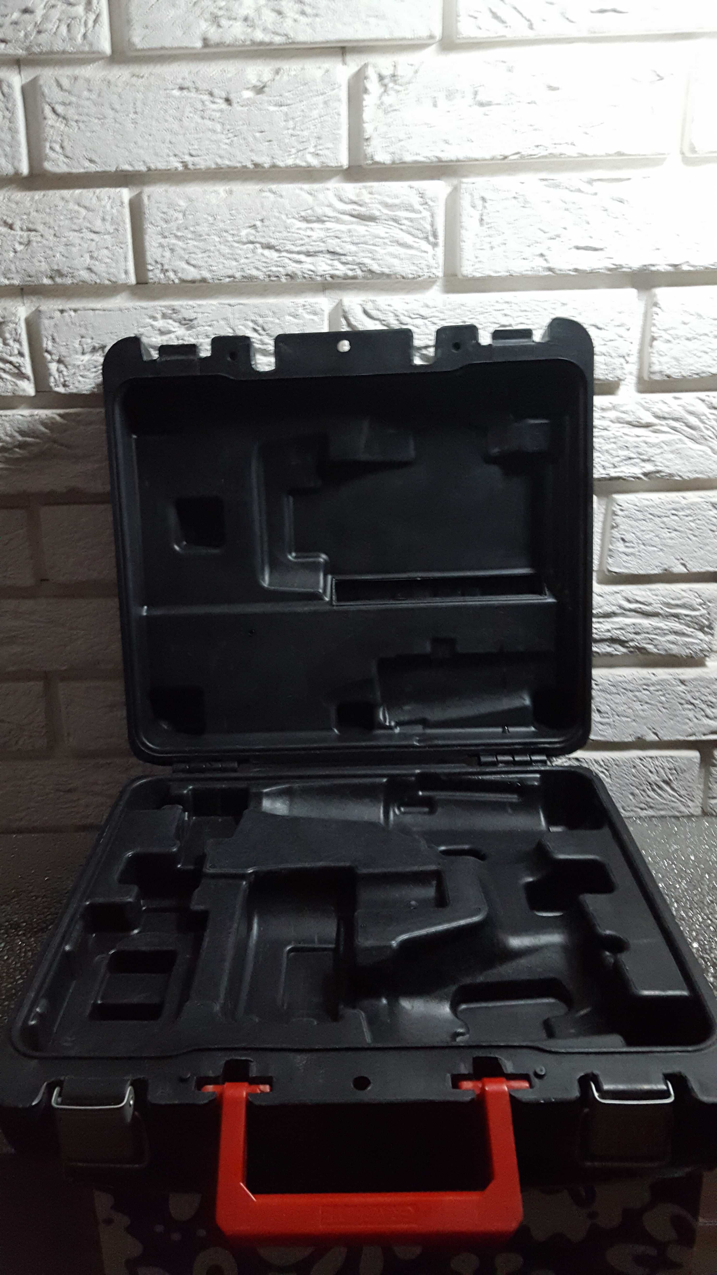Walizka  Topex Graphite