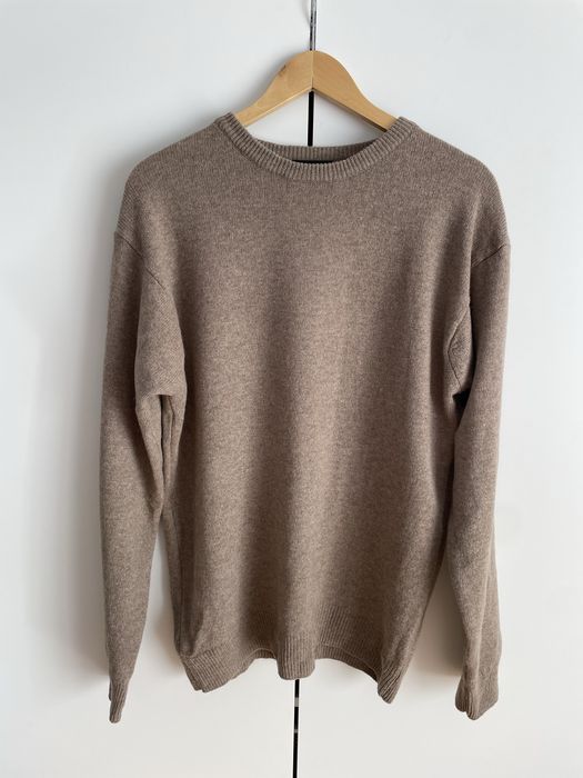 Beżowy wełniany sweter wełna owcza Armando Woolmark M