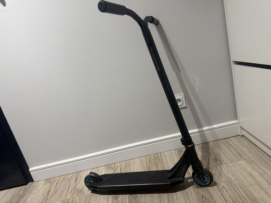 Huljnoga wyczynowa Ethic Erawan