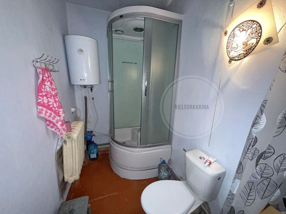 Епіцентру р-н/5 Інгульська вул. будинок 80м2. 10 соток землі