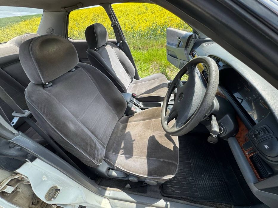 Продаётся настоящий японец Nissan Bluebird