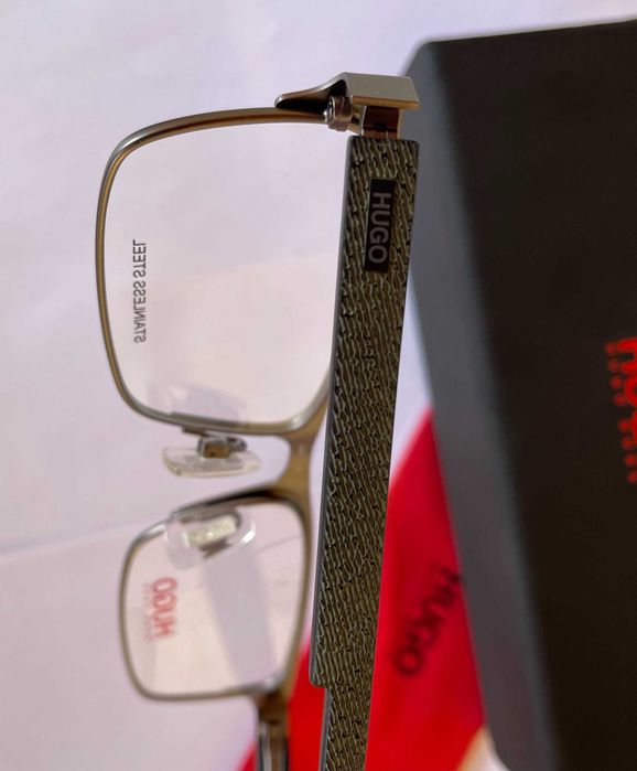 Оправа HUGO By Hugo Boss HG0293 /  56-17-145. Новые, оригинал