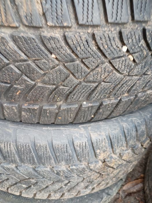 Sprzedam opony r 16 i 17