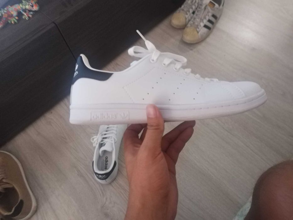 Tênis stan smith adidas