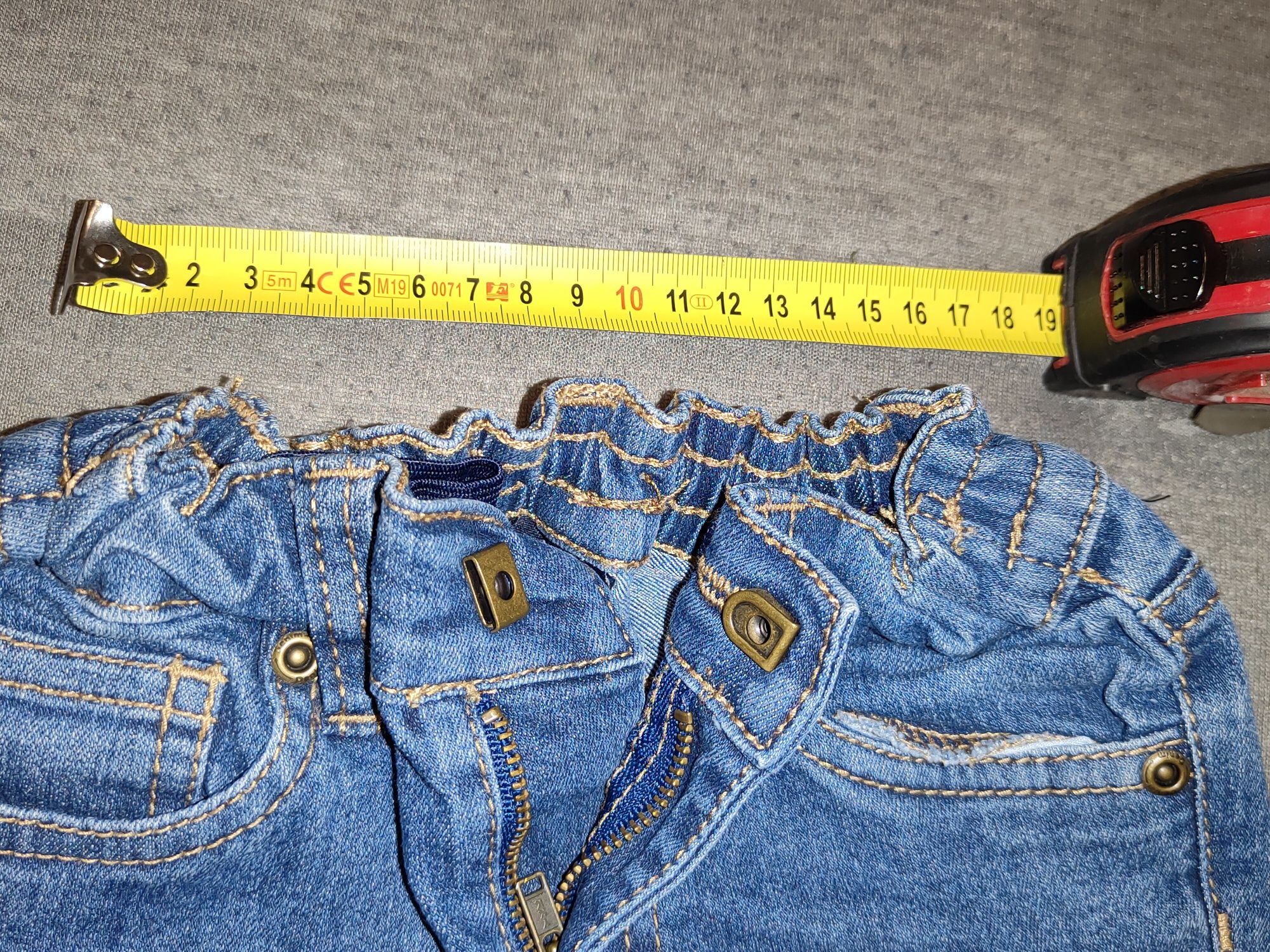 Spodnie chłopięce jeansowe r.110/116 cm.