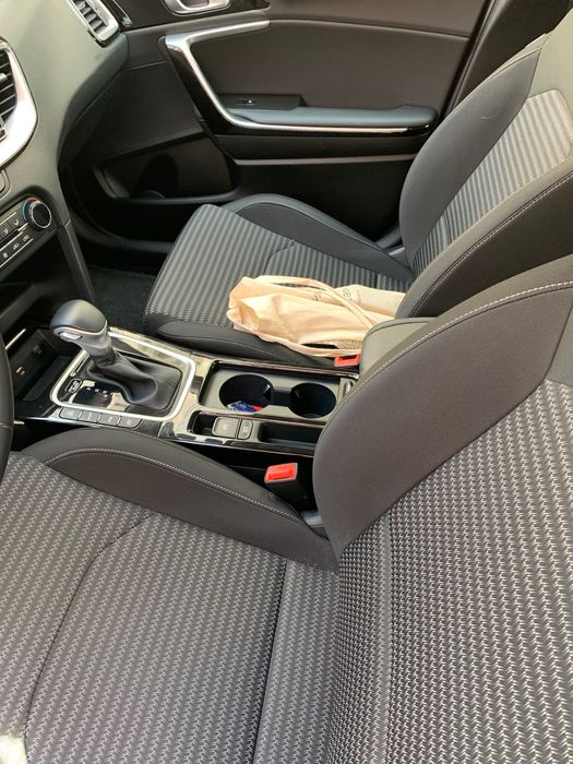 Kia xceed plug in, 2023, 8800km